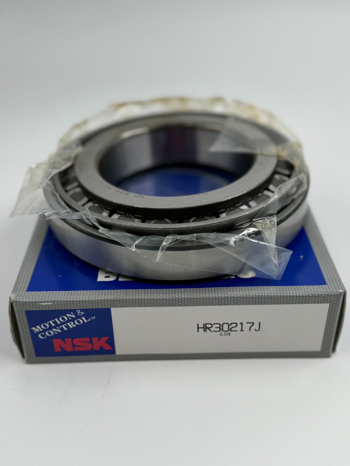 Rulment HR30217J NSK